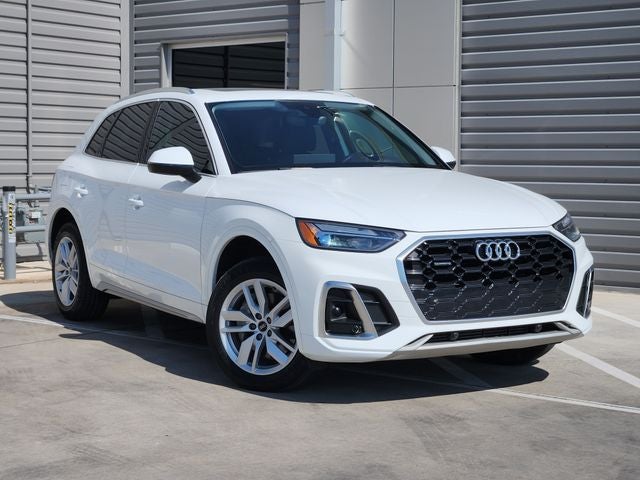 2023 Audi Q5 45 S line Premium quattro