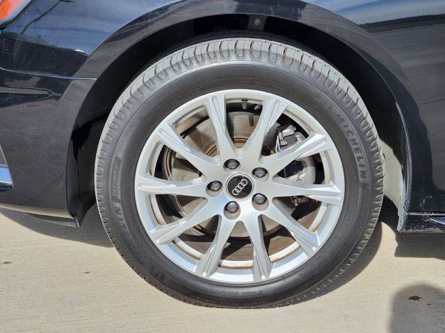 2023 Audi A4 40 Premium quattro