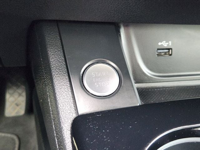 2023 Audi A4 40 Premium quattro