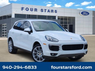 2017 Porsche Cayenne Platinum Edition