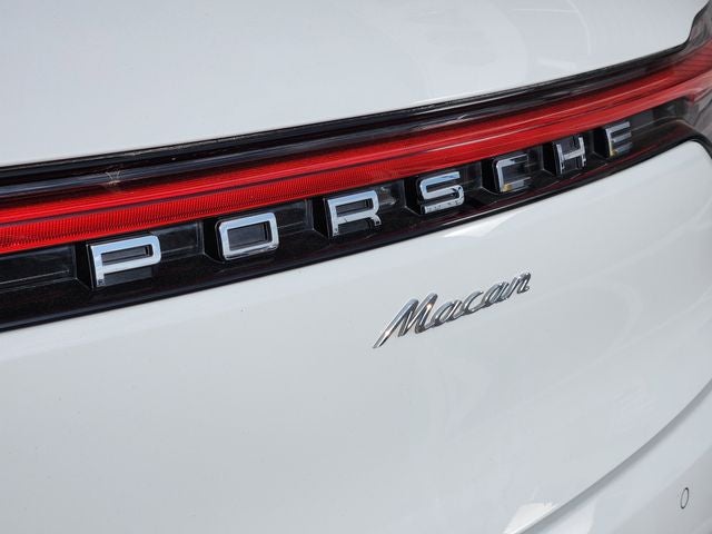2021 Porsche Macan Base