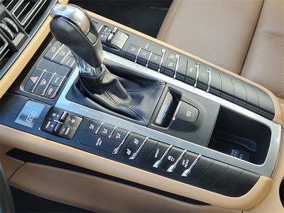 2021 Porsche Macan Base