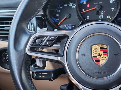 2021 Porsche Macan Base